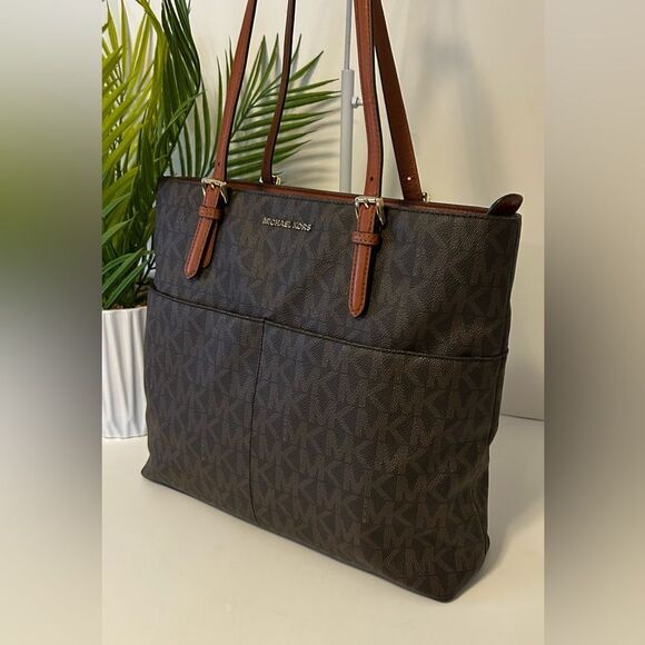 Michael Kors Brown Jet Set Tote Bag shoulder bag - Picture 5 of 9